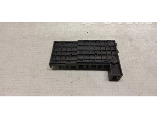 Pojistková skříňka 7H0937550A, 586440 Volkswagen Transporter - Caravelle T5 2008