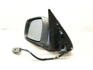 Зеркало заднего вида (в салоне)