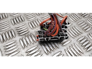 Vstřikovač Volvo V70 D4204T5