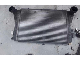 Радиатор интеркулера 1K0145803A   Skoda Yeti (5L)       