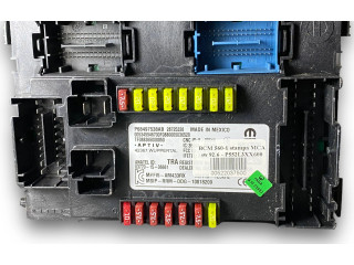 Блок предохранителей 68497538AB, P68497538AB Jeep Compass