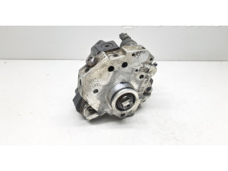 Топливный насос 8689590, 0445010043   Volvo V70  