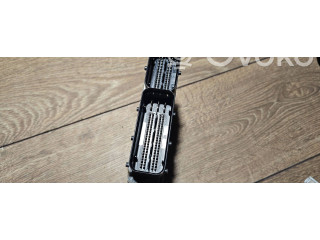 Блок управления двигателя 03c906016ca Skoda Yeti (5L)