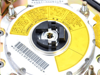 Подушка безопасности водителя AS5Z12005015 Mitsubishi FTO