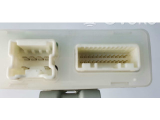 Блок управления 988001ME0A, B1N300461ME0A Infiniti M30