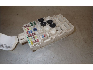 Блок предохранителей 8501G320   Mitsubishi L200    