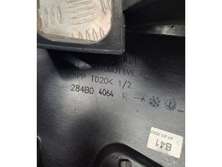 Блок предохранителей 284B05064 Dacia Sandero III