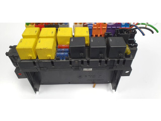 Pojistková skříňka 08045151667 Mercedes-Benz SL AMG R230 2002