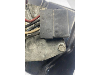 Моторчик дворников     Renault Trafic I