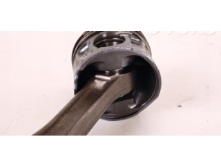 Поршень с шатуном Maserati Ghibli
