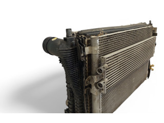 Pojistková skříňka Комплект радиатора 5QM145803A, 5QM121251A Volkswagen Tiguan 2018