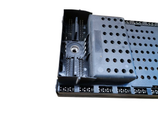 Блок предохранителей 9494343, 9494509   Volvo S80    