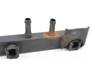 Vstřikovací lišta 1727234   BMW 3 E36  pro benzínový motor 1.6 16 4E 1 