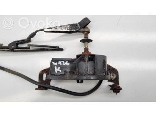 Моторчик стеклоочистителя 1268200342 Mercedes-Benz S W126