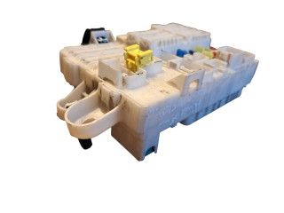 Pojistková skříňka Toyota Hilux (AN10, AN20, AN30) 2007