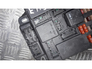 Блок предохранителей 6135345373701   Mini Cooper Hatch Hardtop    