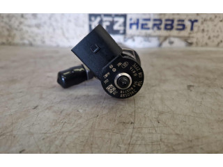 Форсунка 05L130277E, 0445110835 Volkswagen Cross Touran II DTSB