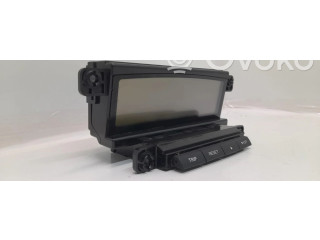 Дисплей    957101H100   KIA Ceed