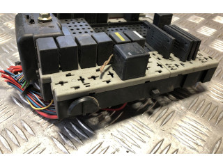 Блок предохранителей 9401802, 183653195 Volvo S80