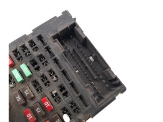 Блок предохранителей 51752207, 501208380000 Fiat Albea