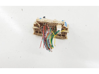 Pojistková skříňka Nissan Qashqai+2 2013