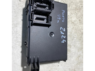   Pojistková skříňka 00517986160, 04244805   Fiat Punto (199) 2008