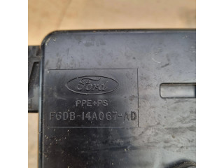 Блок предохранителей F6DB14A067AD Ford Taurus