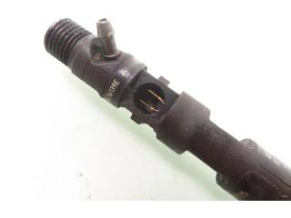 Форсунка 8200207935, EJBR01701Z    Renault Clio II  K9K 704 