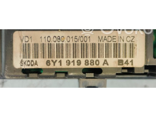 Панель приборов 6Y1919880A   Skoda Fabia Mk1 (6Y)       