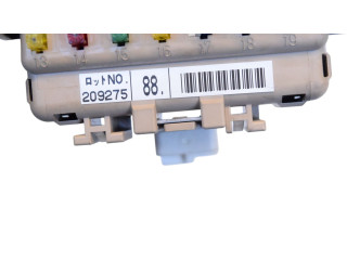 Блок предохранителей 82201SA000   Subaru Forester SG    