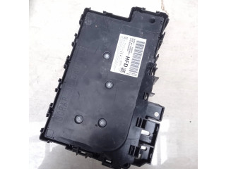 Pojistková skříňka GR3T15604 Ford Mustang VI 2016