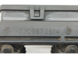 Топливная рампа 7700870914 Renault Clio II