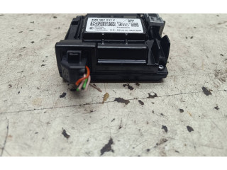 Vstřikovací lišta 4M0907217F, 8E0907217E   Audi Q7 4M     