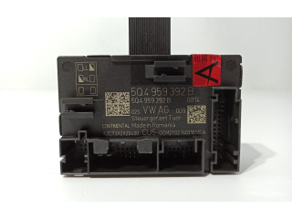 Блок комфорта 5Q4959392B, 5Q4959392BZ00 Skoda Octavia Mk3 (5E)