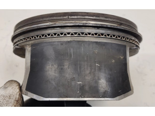 Поршень с шатуном 53021539AD, 05086011AA Dodge Challenger