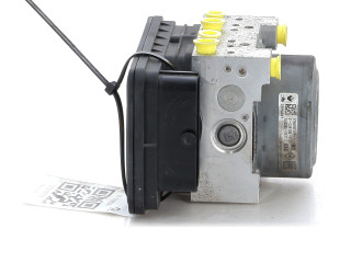 Блок АБС 476605737R Dacia Lodgy 2012 - года