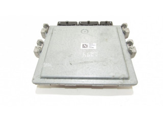 Блок управления двигателя 237105171R   Dacia Duster