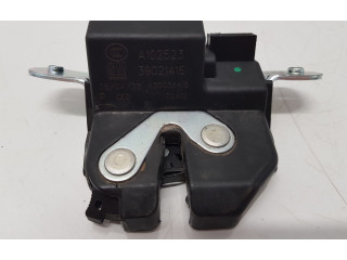 Замок багажника 39021416, A102523 Opel Meriva B 2010 - 2016 года