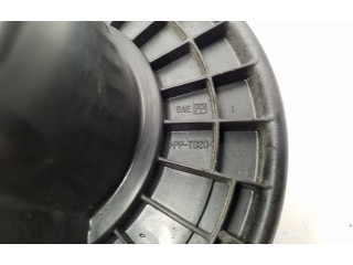 Вентилятор печки 0701132570, AY2727000283 Chrysler Town & Country V