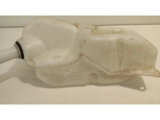 Бачок оконной жидкости    