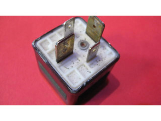 Реле насоса горючего