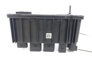 Řídící jednotka 8581253 BMW 2 F46 2014