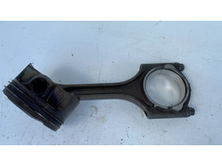 Поршень с шатуном Volvo V40 для бензинового двигателя 1.5