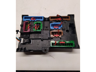 Pojistková skříňka 8734162 BMW 4 G22 G23 G24 G26 2020