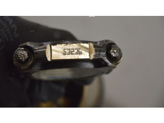 Píst 53236 Mercedes-Benz E W211 M 272.943