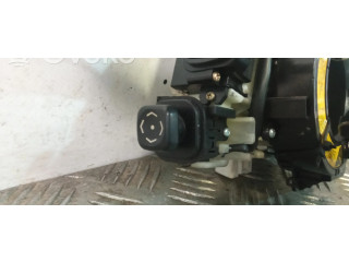 Мултифункционный включатель управления / ручка