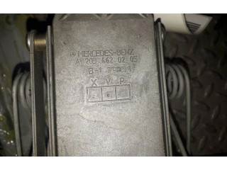 Боковая подушка безопасности A2034620205   Mercedes-Benz CLK A209 C209