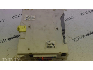 Блок предохранителей  8273053020   Lexus IS 220D-250-350    