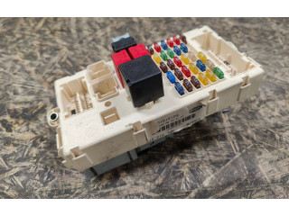 Блок предохранителей 50121010, 985000012   Maserati Quattroporte    