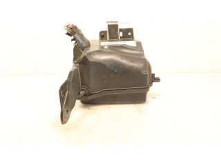 Pojistková skříňka Peugeot 301 2015